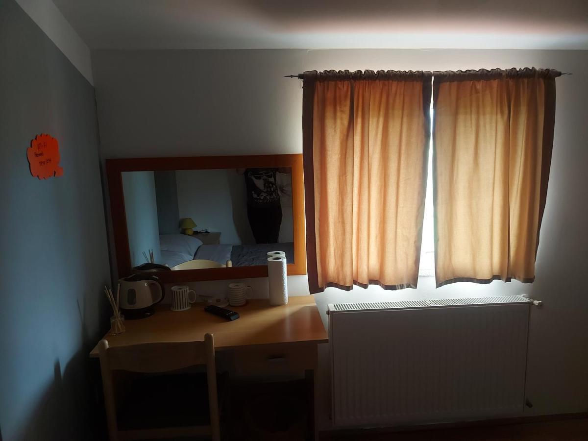Guest House Neno Огулин Экстерьер фото