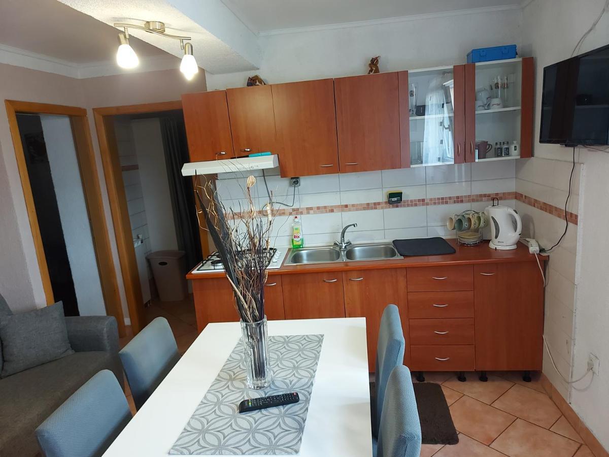 Guest House Neno Огулин Экстерьер фото