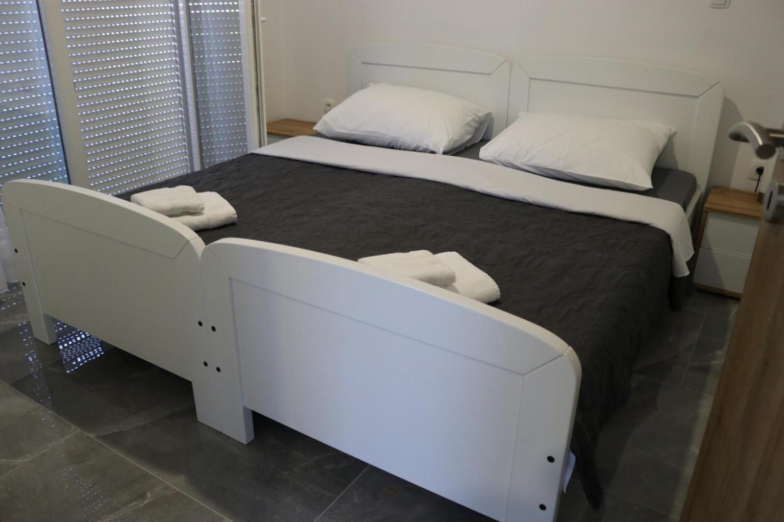 Guest House Neno Огулин Экстерьер фото