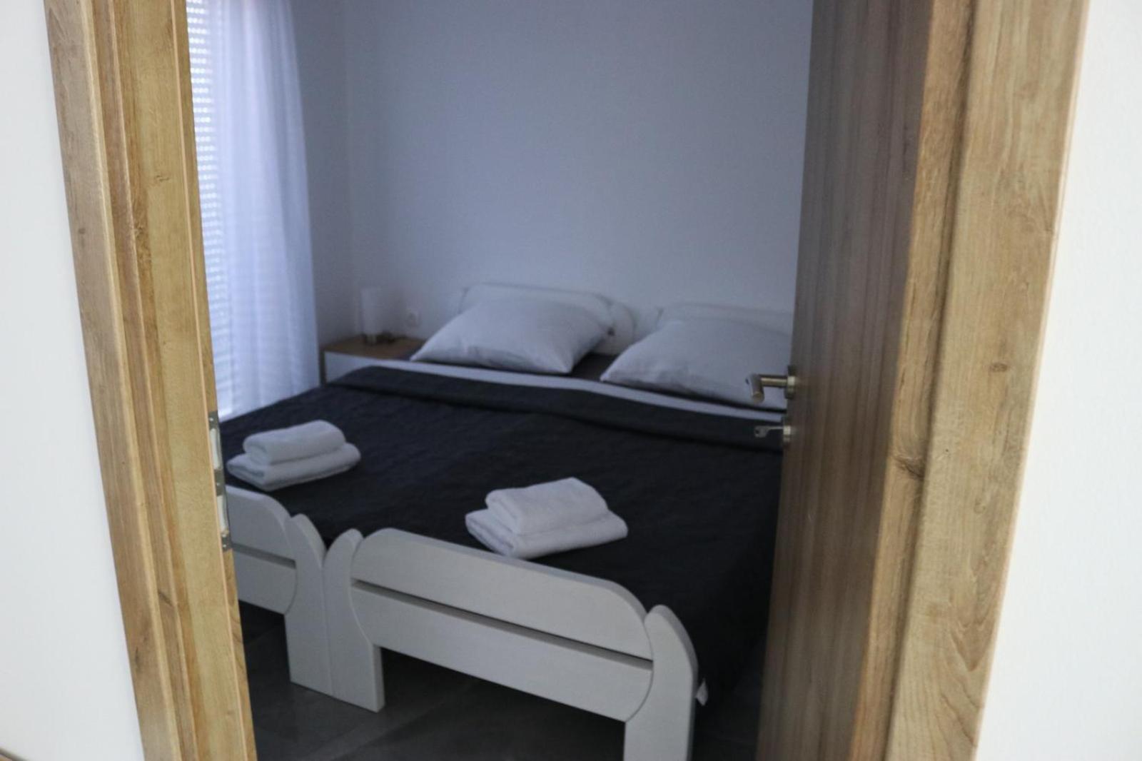 Guest House Neno Огулин Экстерьер фото