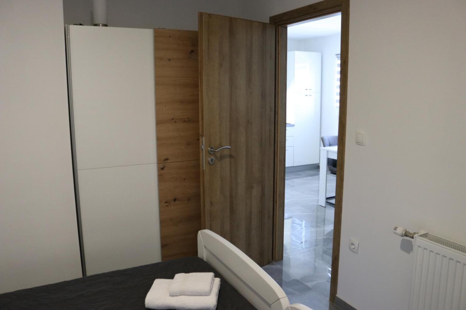 Guest House Neno Огулин Экстерьер фото