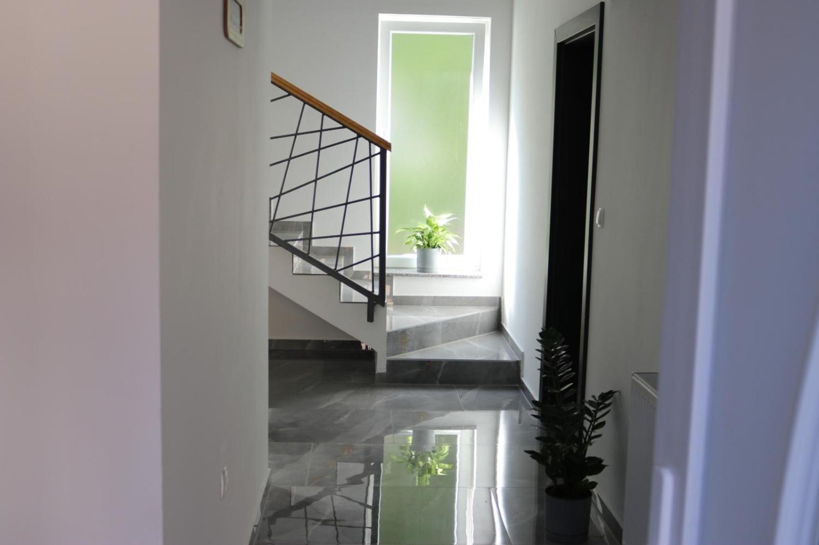 Guest House Neno Огулин Экстерьер фото