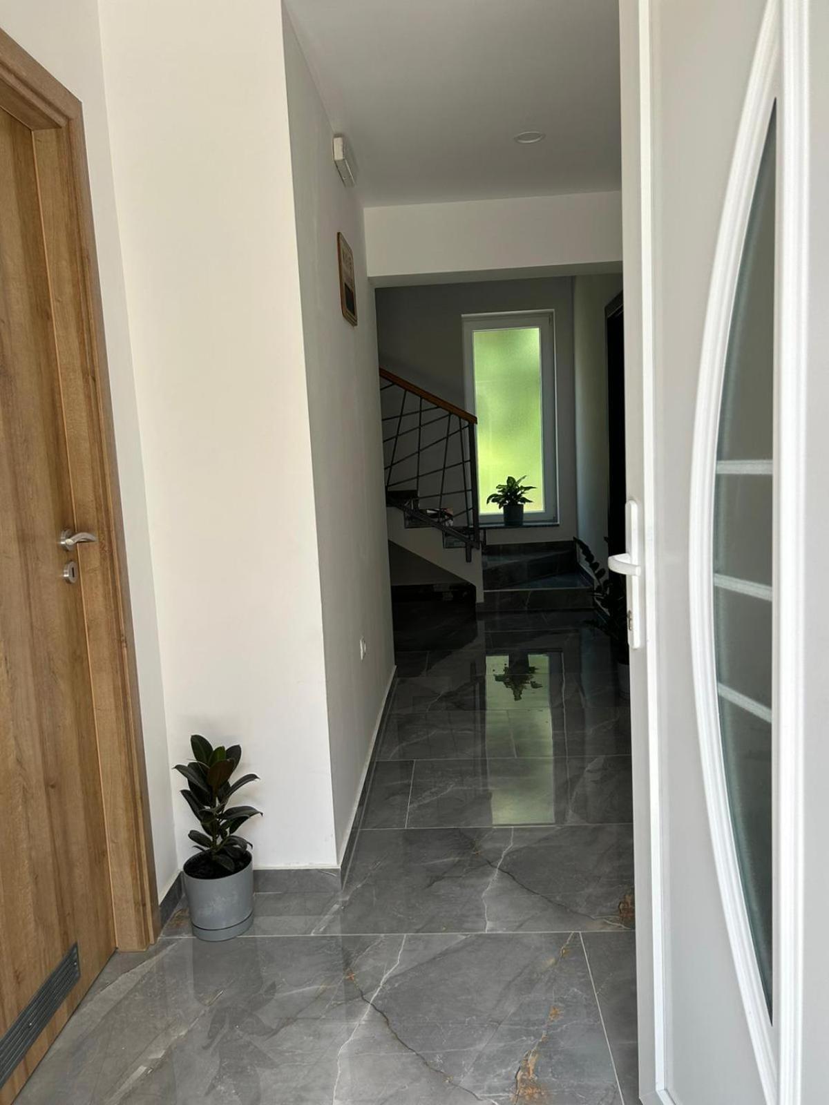 Guest House Neno Огулин Экстерьер фото