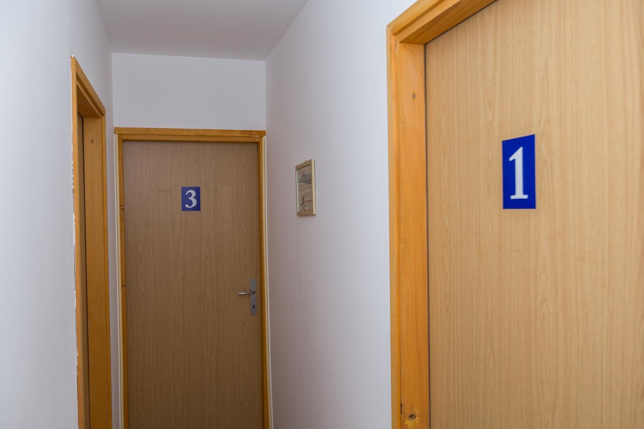 Guest House Neno Огулин Экстерьер фото