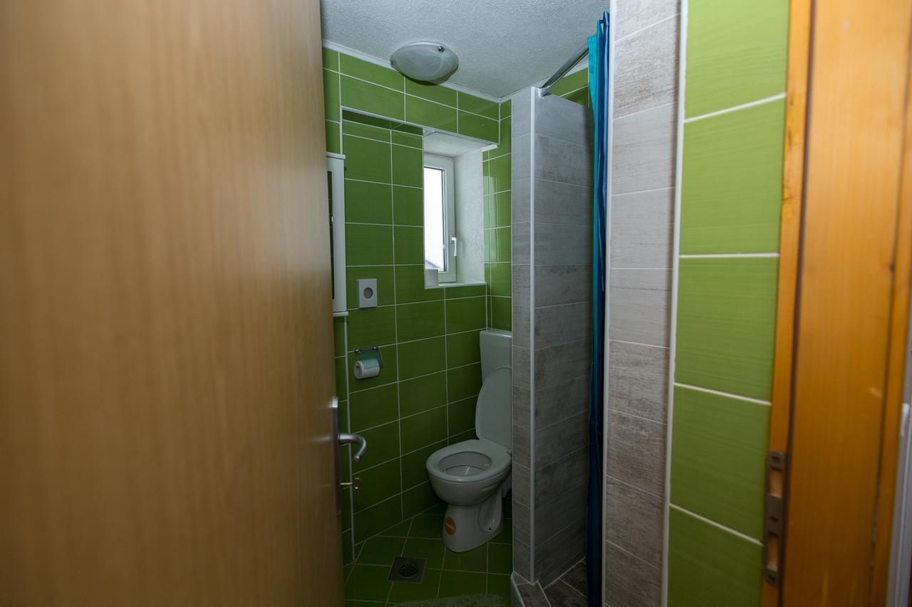 Guest House Neno Огулин Экстерьер фото